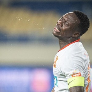 华体会app安装-请来救兵也没用？送津门虎4分汉军赛季仍一胜难求