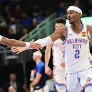 足球-顶峰相见的预演之一